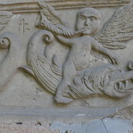 D'hotes Chateau De Grunstein Bed & Breakfast 4*