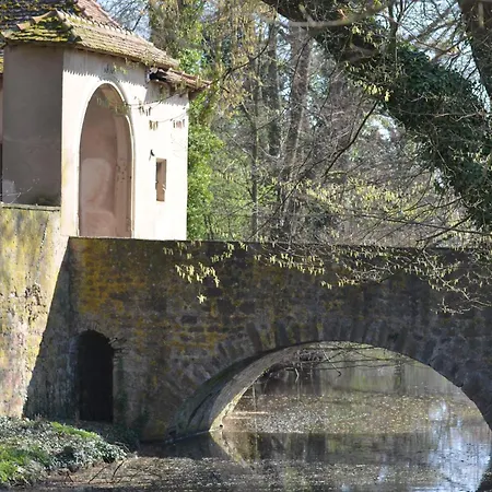 D'hotes Chateau De Grunstein فندق مبيت وإفطار سْتوجْزا