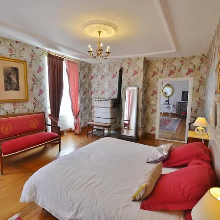 D'hotes Chateau De Grunstein Bed and Breakfast 4*