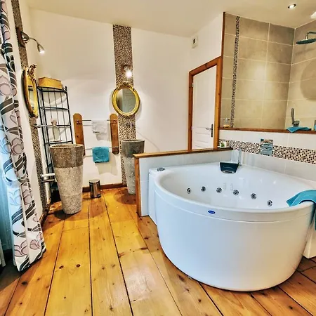 D'hotes Chateau De Grunstein سْتوجْزا