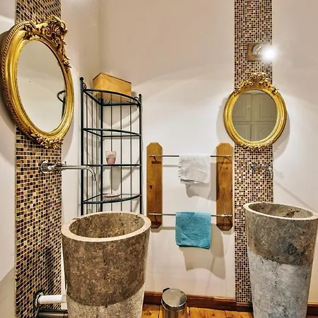 فندق مبيت وإفطار D'hotes Chateau De Grunstein سْتوجْزا