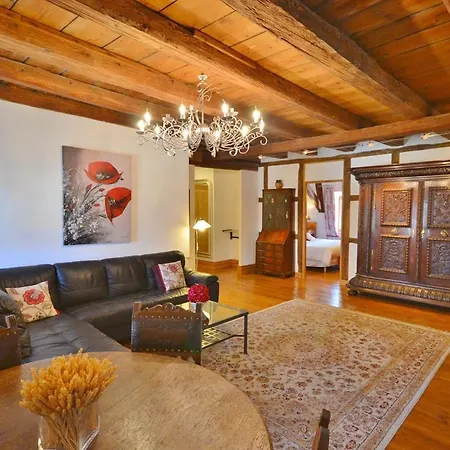 D'hotes Chateau De Grunstein Bed & Breakfast