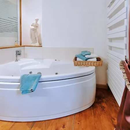 D'hotes Chateau De Grunstein Bed & Breakfast