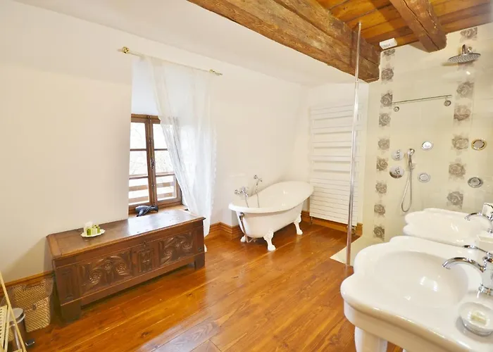 Bed & Breakfast D'hotes Chateau De Grunstein 4*